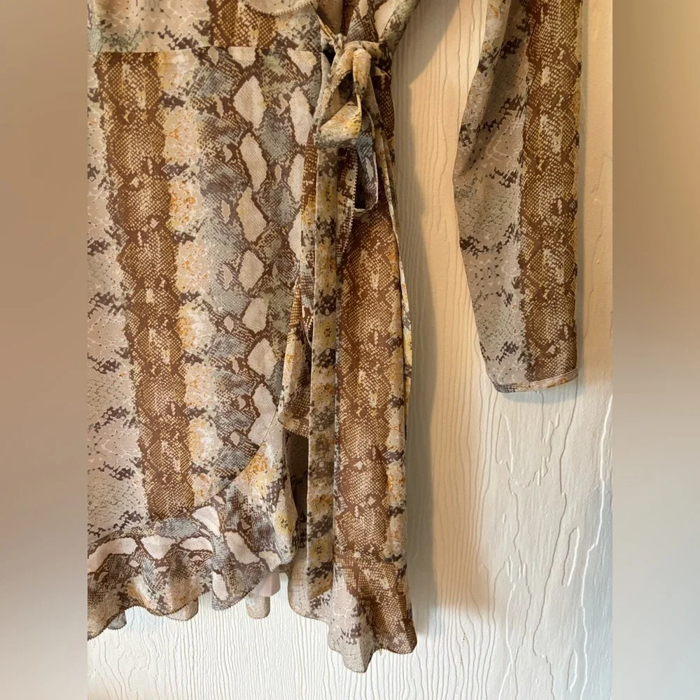 Wilfred Aritzia Louise Snakeskin Print Chiffon Wrap Ruffle Mini Dress - Picture 12 of 17